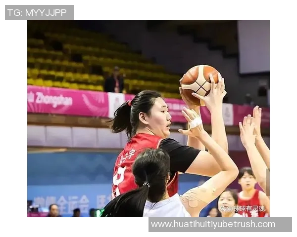 张子宇全场无解11投全中砍下29分引领全运U18女篮小组赛胜利 张子宇全场无解11投全中砍下29分引领全运U18女篮小组赛胜利